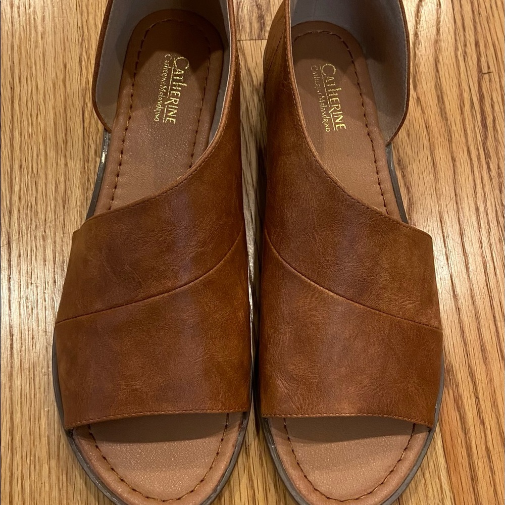 Open toe Shoes/Sandals